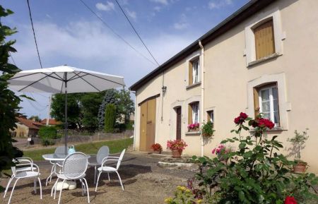 G&icirc;te n&deg;52G347 Chaumont-la-Ville - Haute-Marne - Bienvenue &agrave; la Maison Rosalice