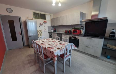 G&icirc;te n&deg;52G396 Montot-sur-Rognon - Haute-Marne - Cuisine