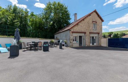 G&icirc;te n&deg;51G558 C&oelig;ur-de-la-Vall&eacute;e - Marne - La Petite Maison de Th&eacute;o - Vue du G&icirc;te