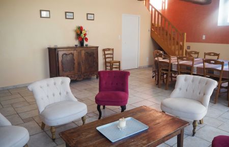 G&icirc;te n&deg;51G570 Moussy - Marne - Salon